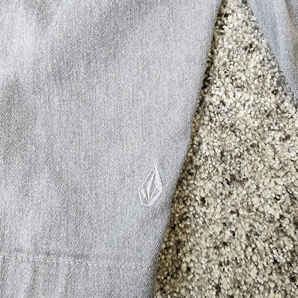 Volcom Shorts Men's Size 30 True To This Light Gray 10